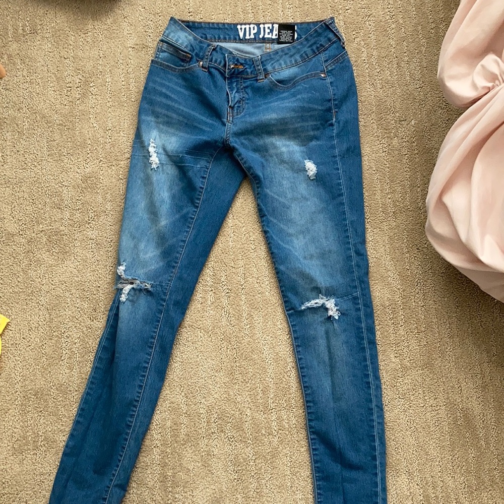 VIP jeans - Picture 2 of 3